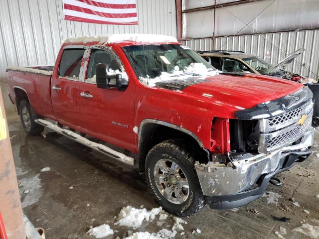 1GC1KVCG6DF221125 - 2013 CHEVROLET SILV2500 4 K2500 HEAVY DUTY RED photo 4