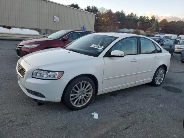 2009 VOLVO S40 2.4I, 