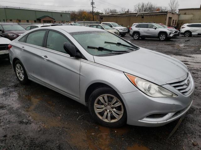 5NPEB4AC1BH236503 - 2011 HYUNDAI SONATA GLS SILVER photo 4