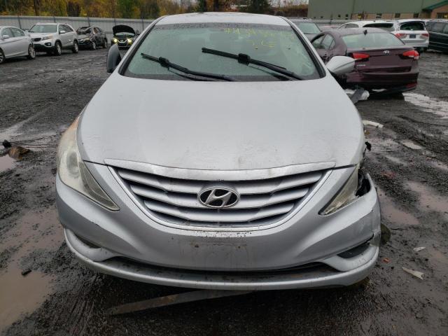 5NPEB4AC1BH236503 - 2011 HYUNDAI SONATA GLS SILVER photo 5