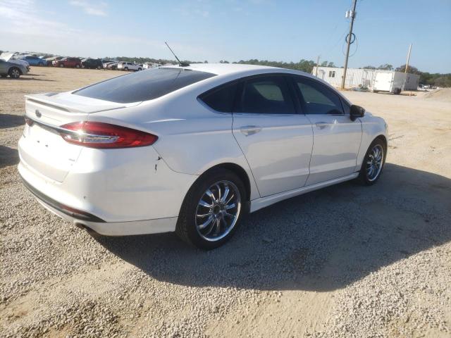 3FA6P0HD0JR150002 - 2018 FORD FUSION SE WHITE photo 3