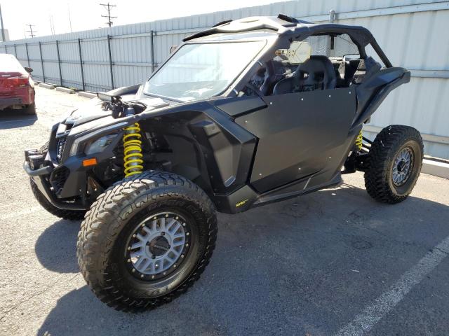 3JBVGAY48JK000016 - 2018 CAN-AM MAVERICK X TURBO BLACK photo 2