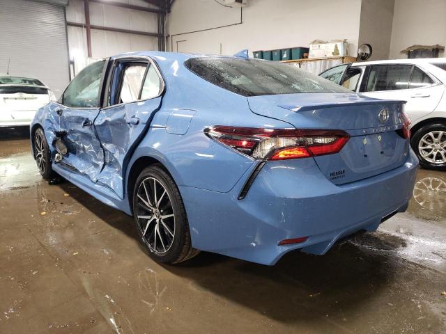 4T1T11AK2PU169211 - 2023 TOYOTA CAMRY SE NIGHT SHADE BLUE photo 2