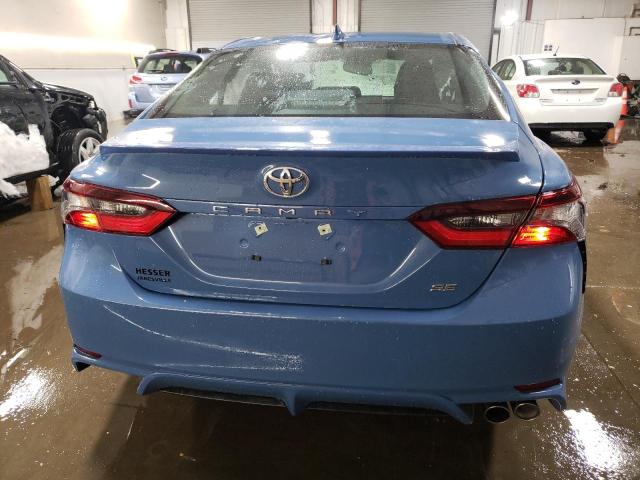 4T1T11AK2PU169211 - 2023 TOYOTA CAMRY SE NIGHT SHADE BLUE photo 6