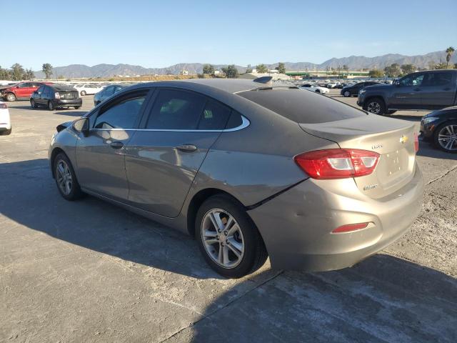 1G1BE5SM5J7236748 - 2018 CHEVROLET CRUZE LT GRAY photo 2