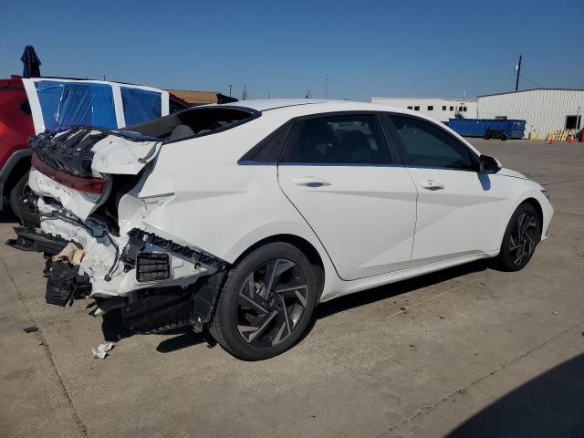 KMHLS4DG6RU647090 - 2024 HYUNDAI ELANTRA SEL WHITE photo 3