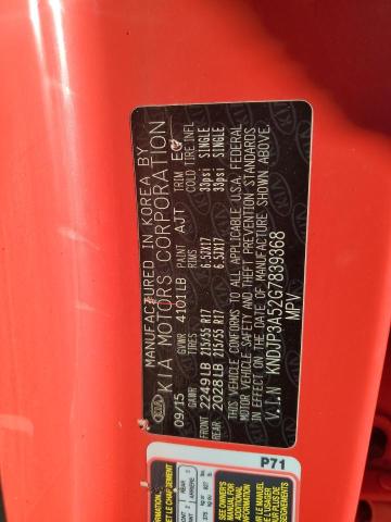 KNDJP3A52G7839368 - 2016 KIA SOUL + RED photo 13