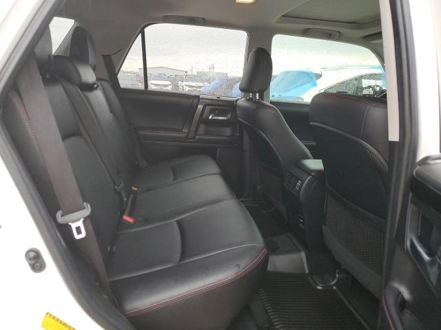 JTEBU5JR9J5554273 - 2018 TOYOTA 4RUNNER SR5/SR5 PREMIUM 白色 照片 11