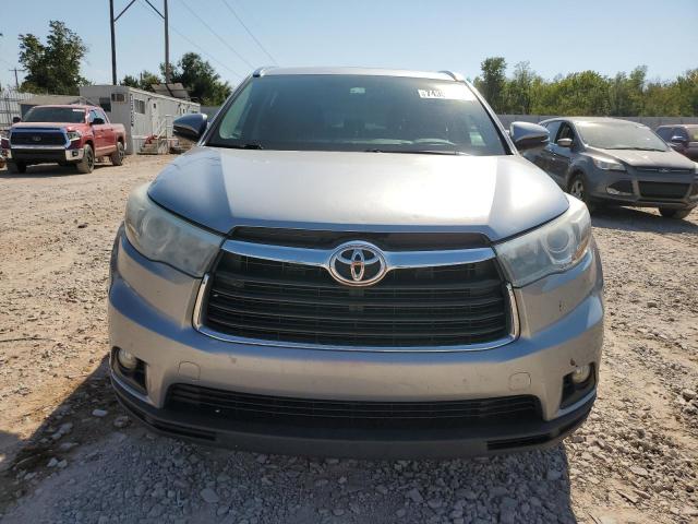 5TDKKRFH5FS053609 - 2015 TOYOTA HIGHLANDER XLE SILVER photo 5