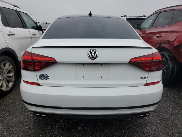 1VWJM7A38JC040799 - 2018 VOLKSWAGEN PASSAT GT WHITE photo 6