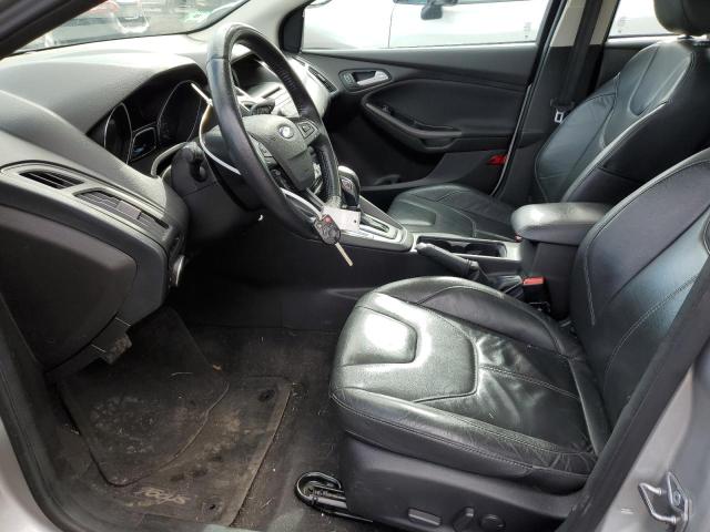 1FADP3K20GL333052 - 2016 FORD FOCUS SE SILVER photo 7