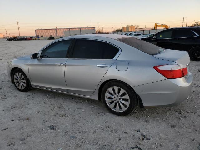 1HGCR2F7XDA143364 - 2013 HONDA ACCORD EX SILVER photo 2