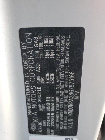 KNDJN2A28G7875166 - 2016 KIA SOUL SILVER photo 12