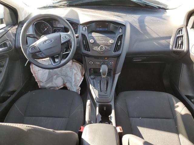 1FADP3F29JL301489 - 2018 FORD FOCUS SE WHITE photo 8