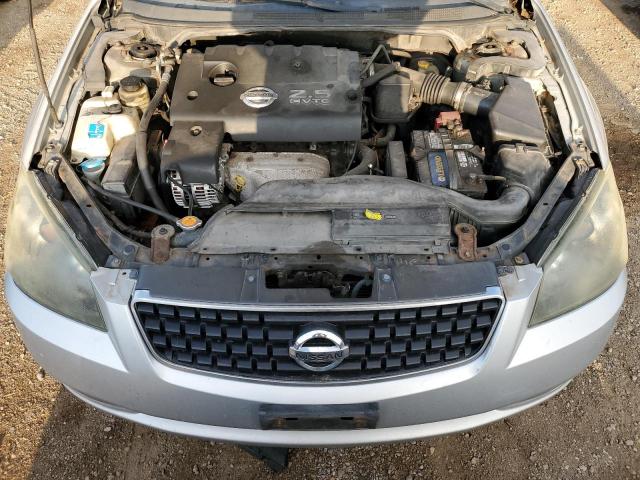 1N4AL11D65C211007 - 2005 NISSAN ALTIMA S SILVER photo 11