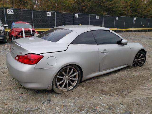 JNKCV66EX9M722987 - 2009 INFINITI G37 BASE SILVER photo 3
