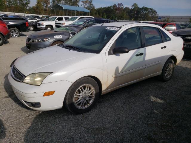 2005 FORD FOCUS ZX4, 