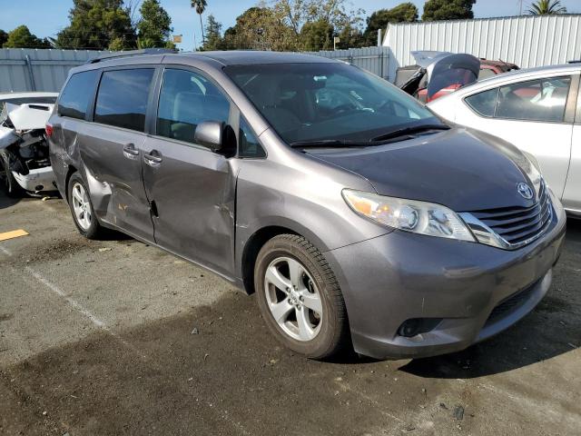 5TDKK3DCXGS739442 - 2016 TOYOTA SIENNA LE CHARCOAL photo 4