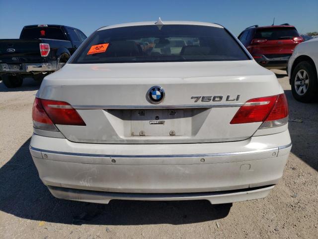 WBAHN83527DT69632 - 2007 BMW 750 WHITE photo 6