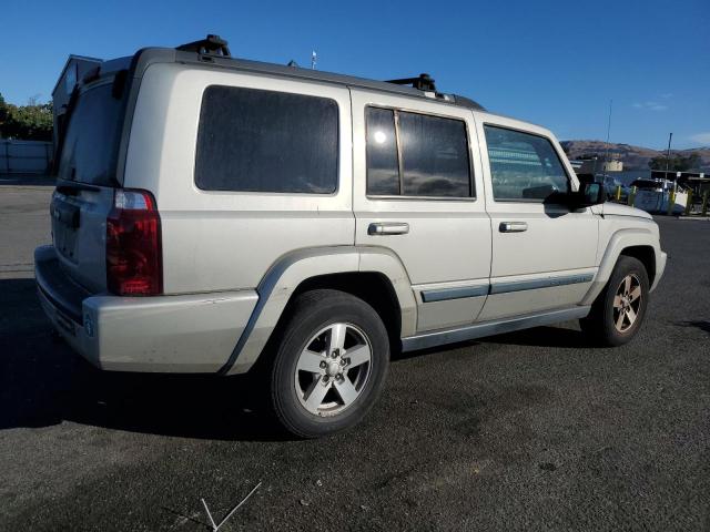 1J8HG48K38C124617 - 2008 JEEP COMMANDER SPORT Silber Foto 3