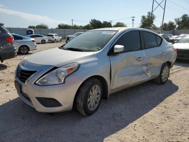 3N1CN7AP5FL835514 - 2015 NISSAN VERSA S SILVER photo 1