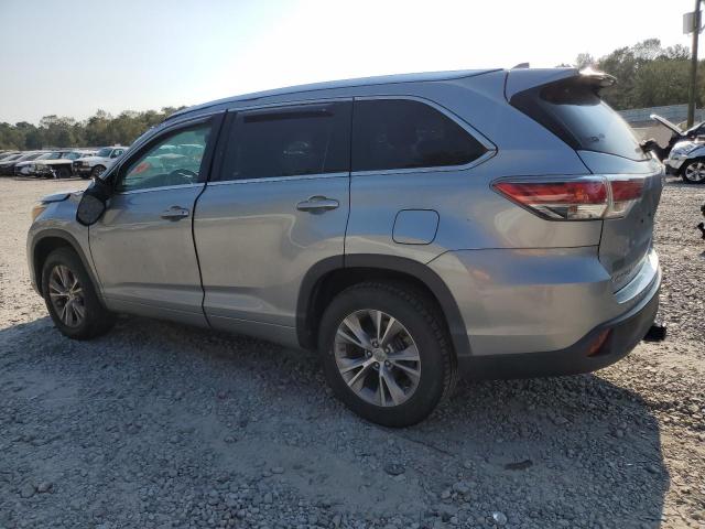 5TDKKRFH9FS092509 - 2015 TOYOTA HIGHLANDER XLE 银色 照片 2