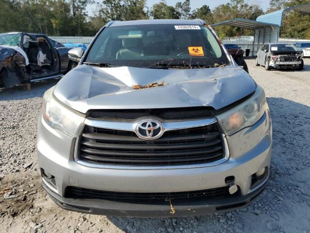 5TDKKRFH9FS092509 - 2015 TOYOTA HIGHLANDER XLE 银色 照片 5