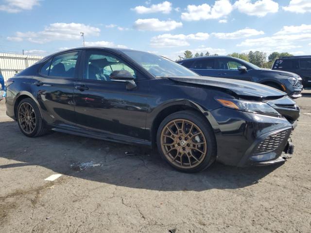 4T1G11AK6RU189370 - 2024 TOYOTA CAMRY SE NIGHT SHADE BLACK photo 4