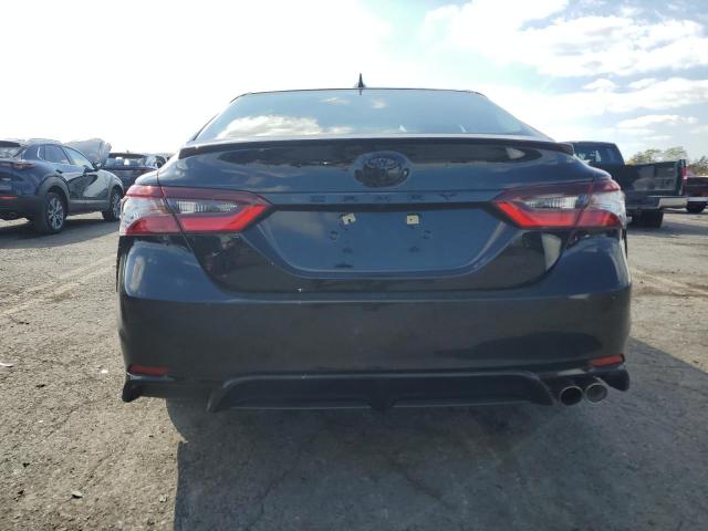 4T1G11AK6RU189370 - 2024 TOYOTA CAMRY SE NIGHT SHADE BLACK photo 6