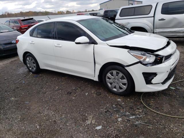 3KPA24AD6NE438124 - 2022 KIA RIO LX WHITE photo 4