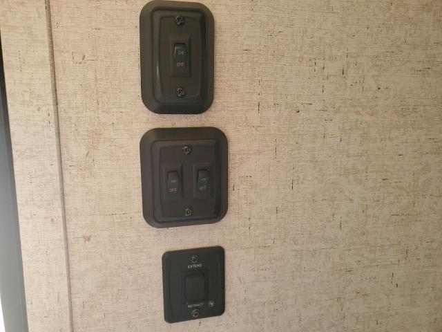 5SFPB2928HE322762 - 2017 HEART LAND PROWLER 白色 照片 8