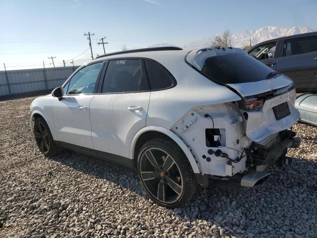 WP1AA2AY8MDA07339 - 2021 PORSCHE CAYENNE WHITE photo 2