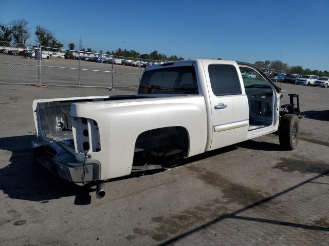 3GCPCTE03CG276916 - 2012 CHEVROLET SILVERADO C1500 LTZ WHITE photo 3