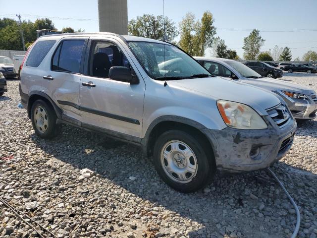 JHLRD78556C001384 - 2006 HONDA CR-V LX SILVER photo 4