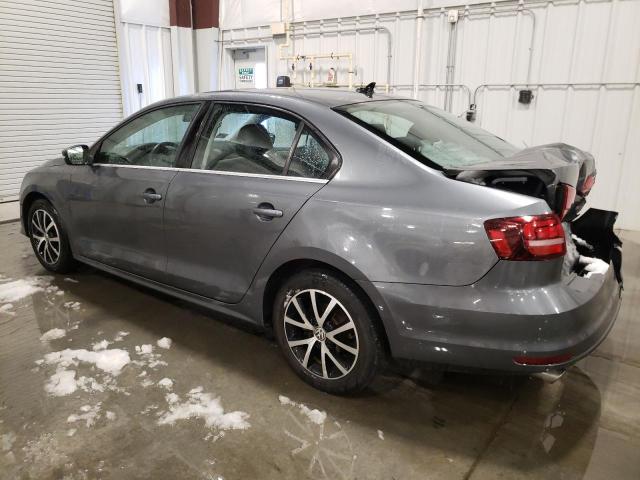 3VWDB7AJ3HM323640 - 2017 VOLKSWAGEN JETTA SE GRAY photo 2