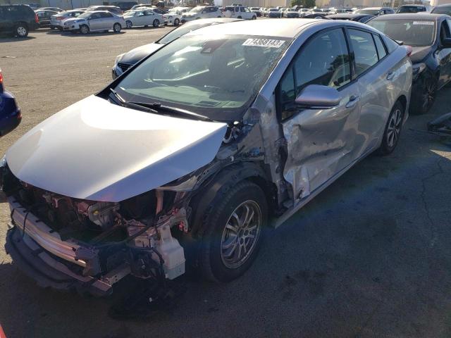 JTDKARFP6H3049034 - 2017 TOYOTA PRIUS PRIM 银色 照片 1