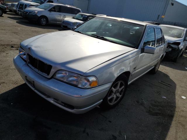 YV1LS5572W1546368 - 1998 VOLVO S70 SILVER photo 1