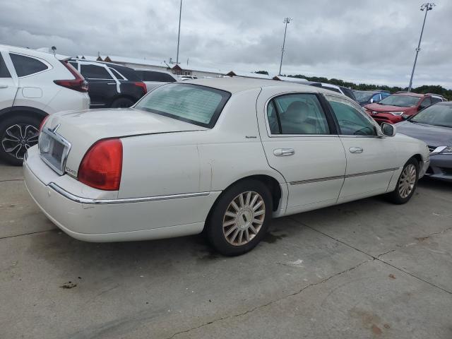 1LNHM81W75Y642518 - 2005 LINCOLN TOWN CAR SIGNATURE BEIGE photo 3