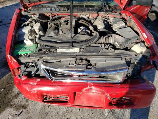 1GTCS14H438102730 - 2003 GMC SONOMA RED photo 11