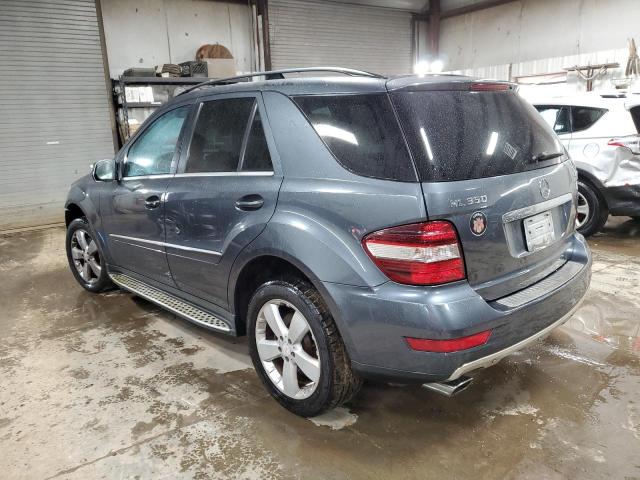 4JGBB8GBXAA542223 - 2010 MERCEDES-BENZ ML 350 4MATIC BLUE photo 2