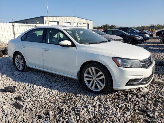1VWLA7A35KC012137 - 2019 VOLKSWAGEN PASSAT WOLFSBURG WHITE photo 4