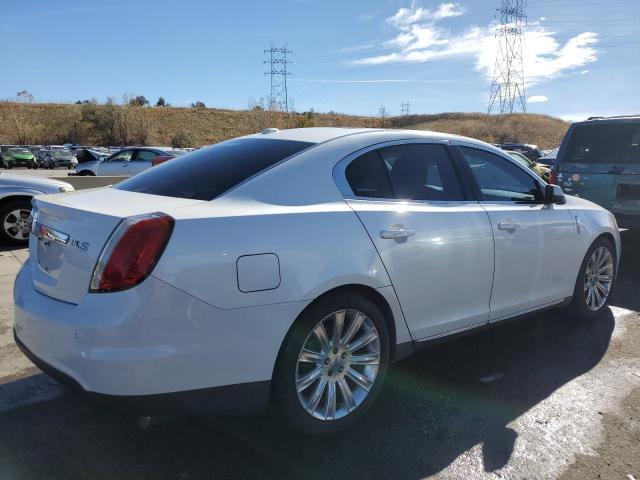 1LNHL9DR4BG611386 - 2011 LINCOLN MKS WHITE photo 3