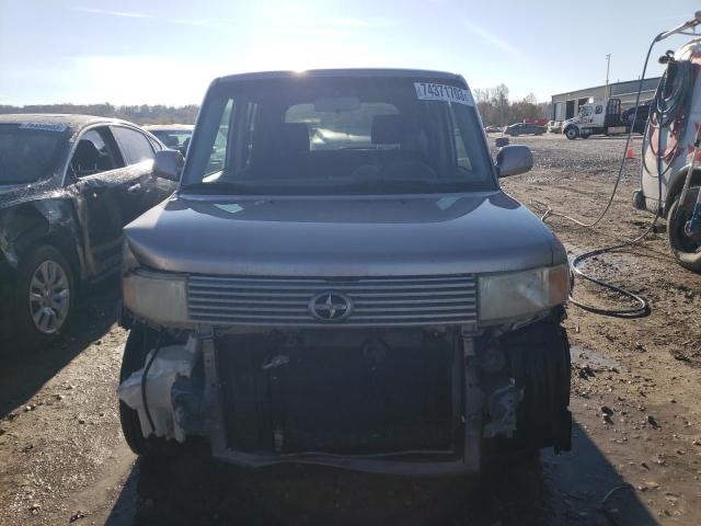 JTLKT324850186898 - 2005 TOYOTA SCION XB GRAY photo 5