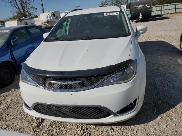 2C4RC1EG6HR759568 - 2017 CHRYSLER PACIFICA TOURING L PLUS WHITE photo 5