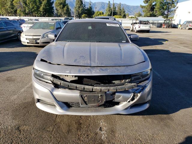 2C3CDXHG2JH200648 - 2018 DODGE CHARGER SXT PLUS SILVER photo 5