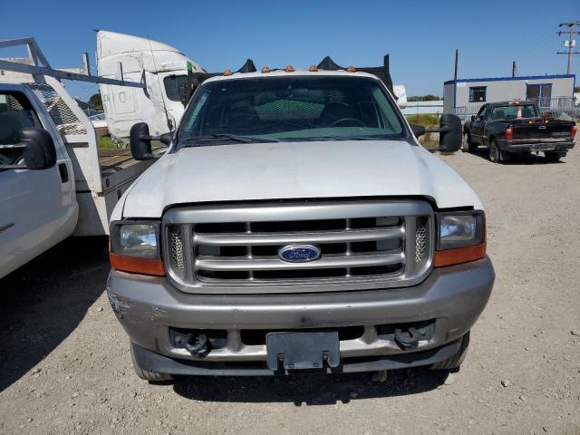 1FDXW46S31EC40656 - 2001 FORD F450 SUPER DUTY WHITE photo 5