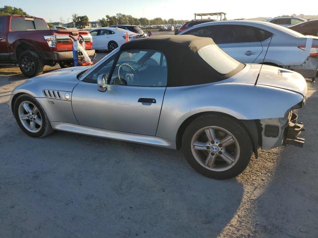 WBACH9349YLF88449 - 2000 BMW Z3 2.3 SILVER photo 2