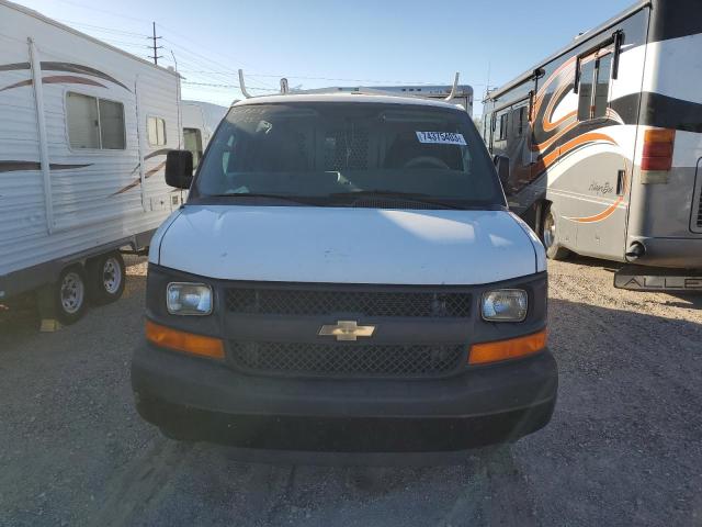 1GCWGFCF8F1147064 - 2015 CHEVROLET EXPRESS G2 WHITE photo 5