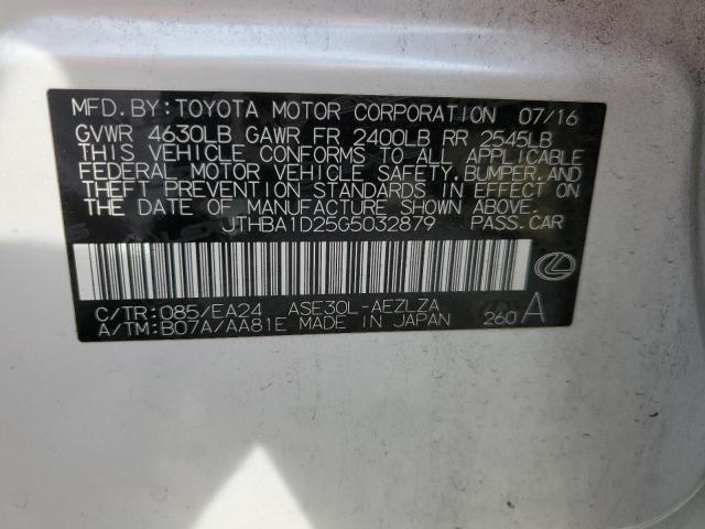 JTHBA1D25G5032879 - 2016 LEXUS IS 200T WHITE photo 12