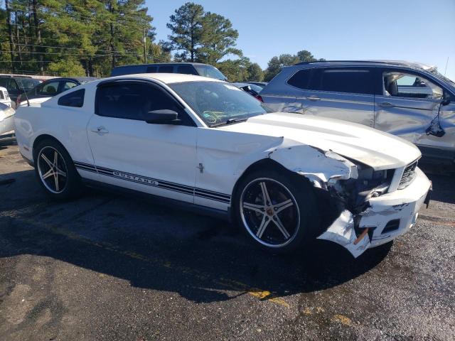 1ZVBP8AM4C5242699 - 2012 FORD MUSTANG WHITE photo 4